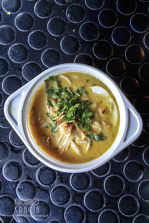 Nocny Market, laksa